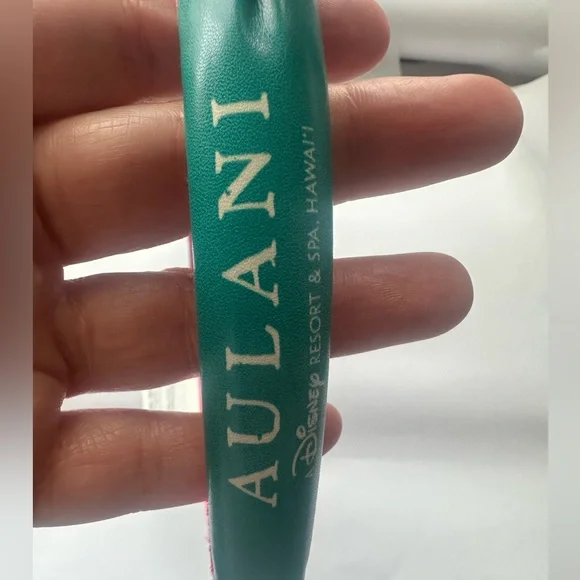 Disney Aulani Resort Minnie Ears Headband – Hawaii Exclusive - NWT - Picture 3 of 3